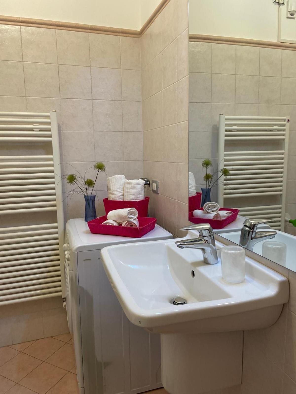 Giorgia'S Home Colico Holiday Rent エクステリア 写真